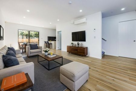 Modern Terrace Living - Photo 5