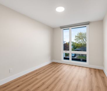 For Lease - 1348 Avenue Q Avenue Unit# A, Alta Vista and Area, Ontario - Photo 2