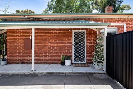 87 Hunter Crescent, - Photo 4