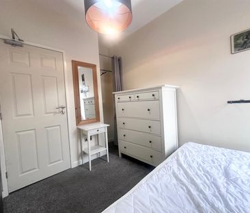 1 bed house share to rent in Hinton Street, Burnley, BB10 - Photo 4