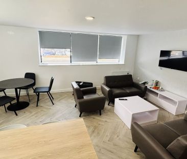 The Clusters - Photo 6