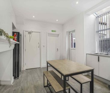 1 bedroom house of multiple occupation to rent - Photo 2