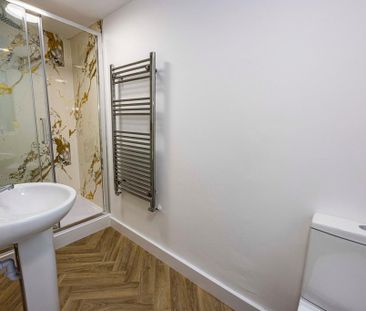 1 bedroom house of multiple occupation to rent - Photo 3