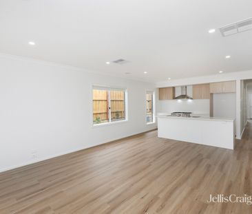 11 Twain Road, Mambourin VIC 3024 - House For Rent | Domain - Photo 1