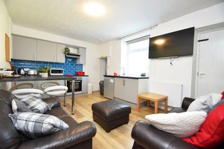 4 bedroom house to rent - Photo 4