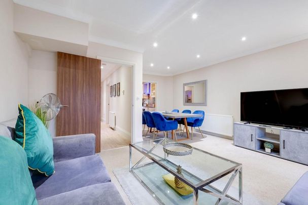 4 bedroom detached house to rent - Photo 1