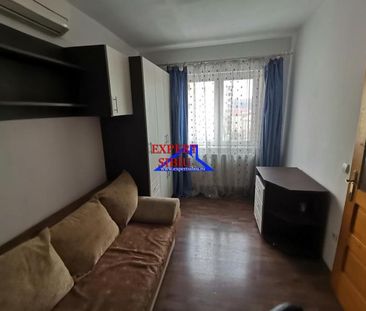 INCHIRIEZ apartament 2 camere , renovat,zona Vasile Aaron - Photo 1