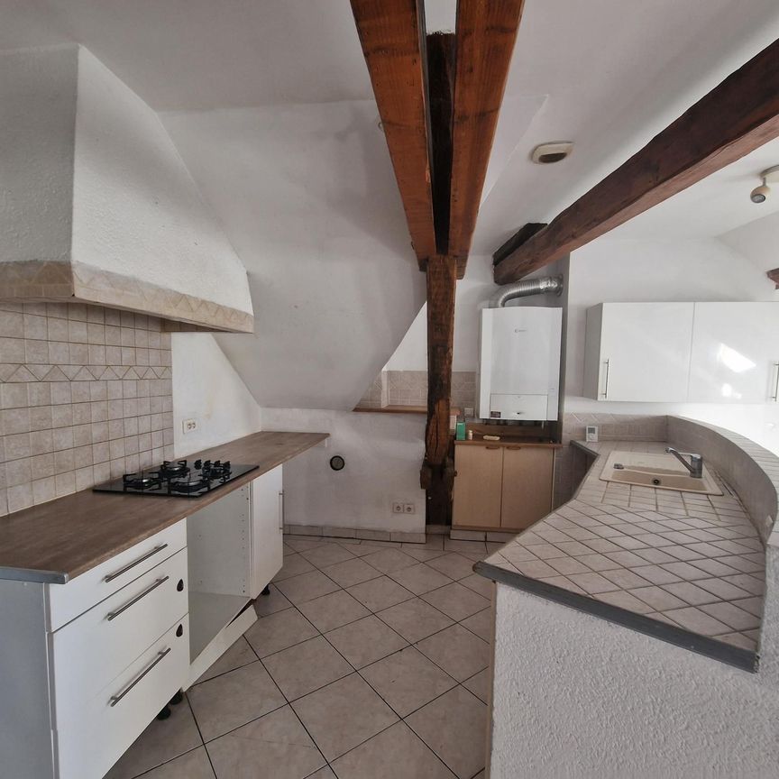 Location Appartement 4 pièces 72m² NEVERS 58000 - Photo 1