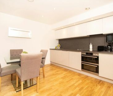 Baltic Avenue - Photo 3