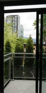 1 bed plus den condo on Robson - Photo 3