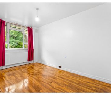 2 Bed Flat, London, SE22 - Photo 6