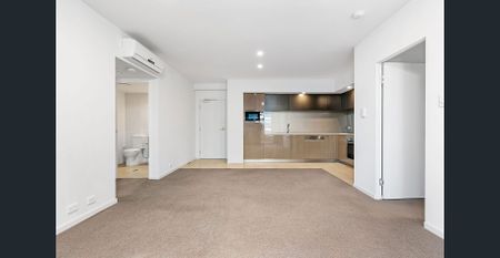 LUXURY RIVERSIDE LIVING AT VUE TOWER - Photo 5