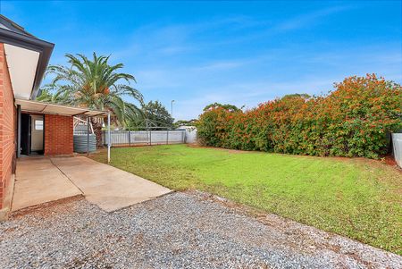64 Forrestall Road, Elizabeth Downs SA 5113 - House For Rent | Domain - Photo 3