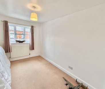 2 bedroom semi-detached house to rent - Photo 3