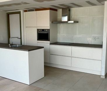 Appartement te huur in Handzame voor € 790 met 2 slaapkamers - Photo 2