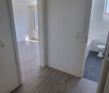 Gerresheim: Gemütliche 1-Zimmer-Wohnung mit separatem Schlafzimmer ... - Photo 1