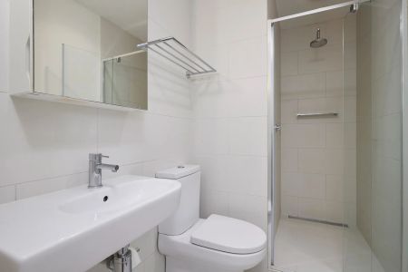 Modern Luxury Living in South Yarra! - Photo 4