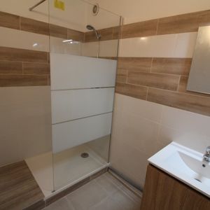 Location appartement à Bastia - Photo 2