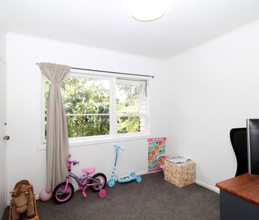 16A Avonleigh Road, Green Bay, Auckland - Photo 1