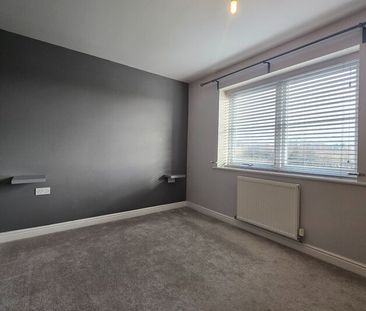 14 Howgate Drive, Eastfield, Scarborough - Photo 5