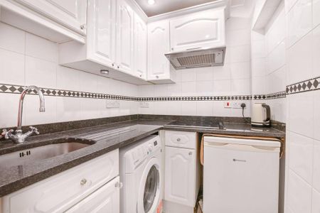 Studio to rent - Photo 5