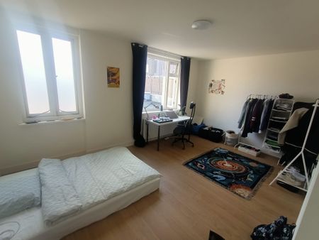 Beschikbaar in het centrum van Roosendaal een nette studio - Photo 5