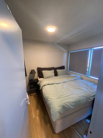 Øverste etage med stor privat altan - Foto 3