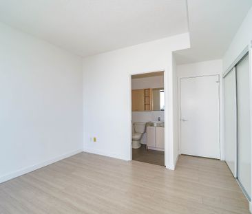 For Lease - 29 Singer Court Unit# 3002, Toronto, Ontario - Photo 6