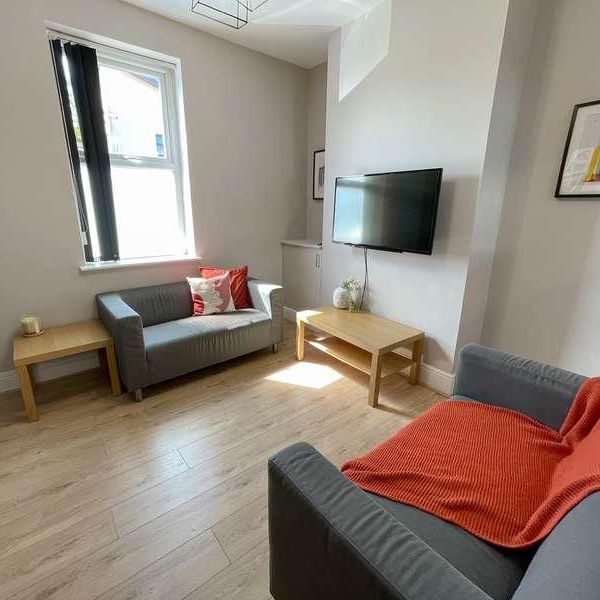 Wedgewood Street, L7 - Photo 1