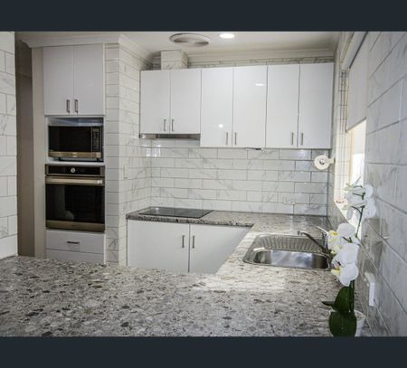 3/228 Willcock Drive, Mahomets Flats, WA 6530 - Photo 2