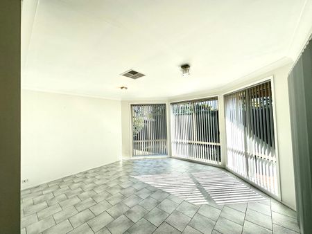 3 Voyager Close, Charlestown - Photo 5