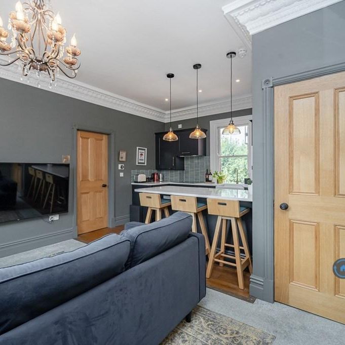 2 bedroom flat to rent - Photo 1