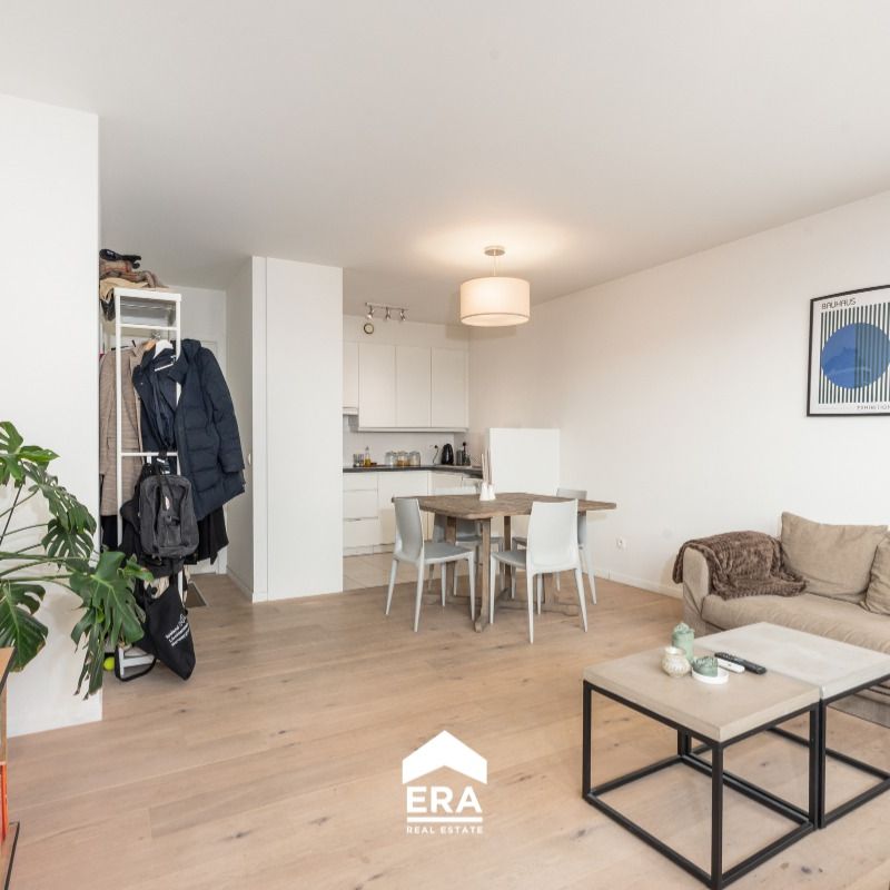 Bemeubeld appartement in het hart van Brussel te huur - Photo 1