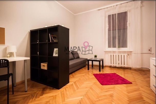 3 pokoje, świetna lokalizacja - Na wynajem - Photo 1