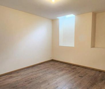 Appartement à louer 3 pièces 73.6m² - Photo 1
