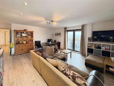 Galleon Way, Cardiff, CF10 - Photo 3