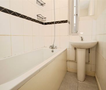 Warwick Gardens, London Road, Thornton Heath, CR7 7NB - Photo 4