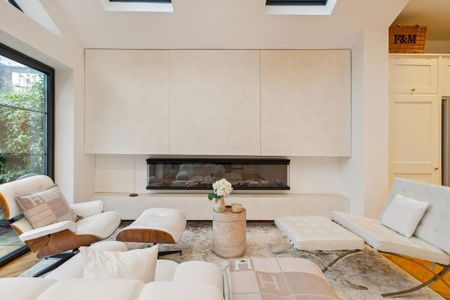 4 bedroom terraced house to rent - Photo 2