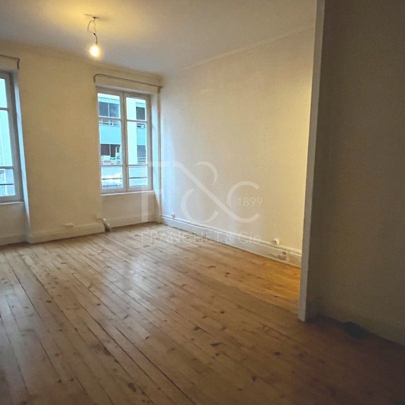 T2 60m² - Rue Renan 69007 - Photo 1