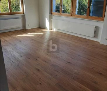 CENTRAL, LIGHT-FLOODED AND FAMILY-FRIENDLY - Photo 2