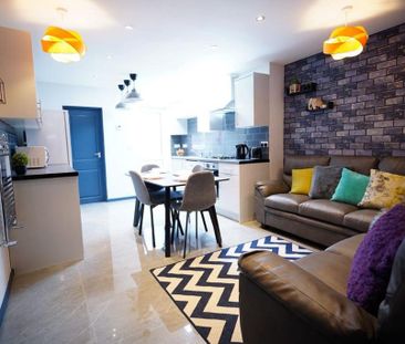 5 bedroom terraced house to rent - Photo 1