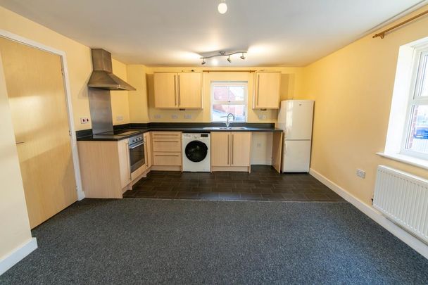 2 bedroom apartment to rent - Photo 1