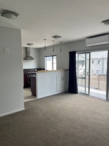 Apartment lifestyle in Churton Park - Photo 5