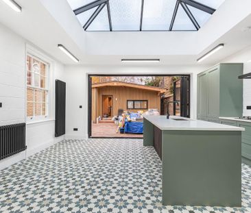 4 bedroom detached house to rent - Photo 6