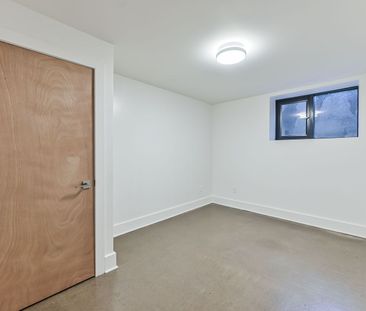 For Lease - 1189 Lawrence Avenue Unit# 2, Toronto, Ontario - Photo 2