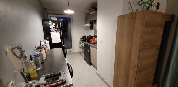 Location Appartement 3 pièces 62m² LOOS 59120 - Photo 2