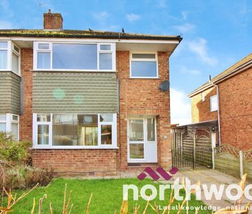 3 bedroom semi-detached house to rent - Photo 3