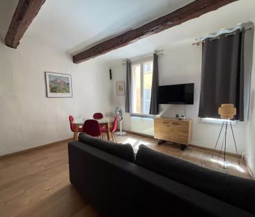 A LOUER - AIX CENTRE VILLE - MAGNIFIQUE T2 MEUBLE - Photo 1