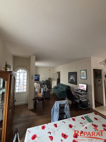 Location Appartement 3 pièces 77m² OBJAT 19130 - Photo 2