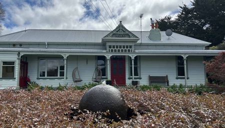 Classic Elegance Meets Modern Comfort – Grand 4-Bedroom Home in Greytown - Photo 3